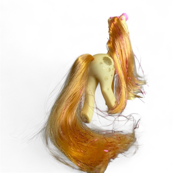 G1 My Little Pony Twinkler Glittery Sweetheart Sister 1989 Yellow w/ Tinsel Clip - Picture 6 of 11